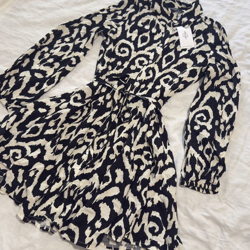 Stradivarius long-sleeve airy dress with buttons and belt, black and white, XS