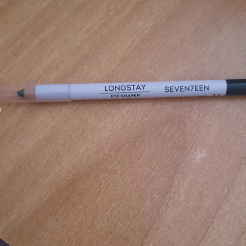 Seventeen dark brown eyeliner pencil long lasting like new