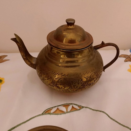 Vintage Turkish tea set with brass details and glass cups new