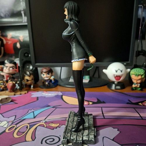 Nico Robin figure 26cm like new from One Piece Enies Lobby scene