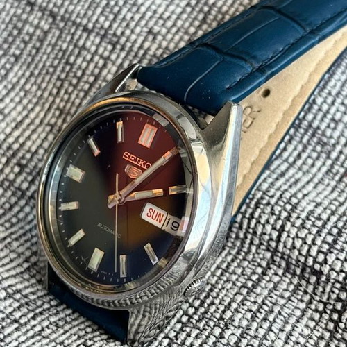 Seiko 5 Automatic 7s26 Blue Dial Watch like new