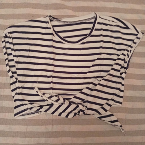 Crop top striped white and blue, like new, size M-L