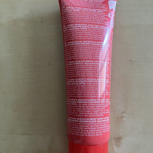 Apivita Bee Sun Safe SPF 50 tinted face cream