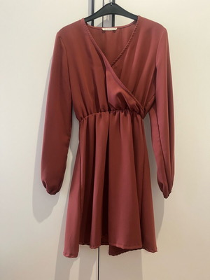 Φόρεμα mindyourstyle μίνι small καφέ-κεραμμυδί σαν καινούργιο