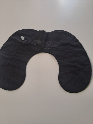 Travel pillow inflatable like new