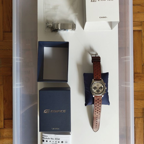 Casio Edifice EFB-730D-7AVUEF wristwatch like new, silver, chronograph