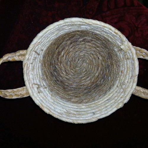 Wicker handmade basket like new 30 centimeters