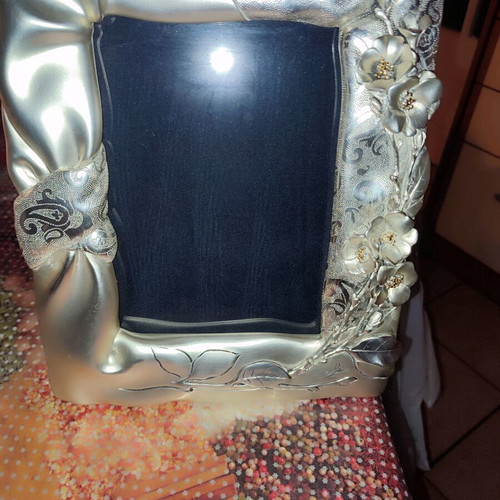 Vintage silver plated frame set like new