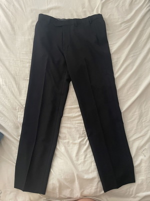 Marks & Spencer men's black trousers with crease like new, size 81 cm waist