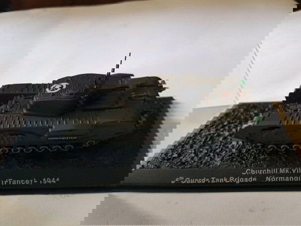 Συλλεκτικό παιχνίδι 1/43