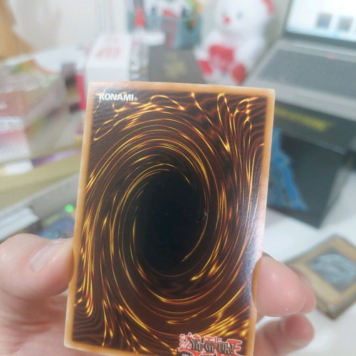 Blue-Eyes White Dragon SKE-001 like new