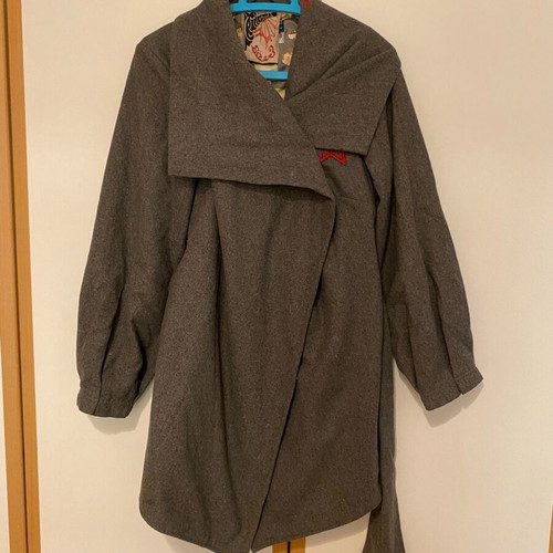 Ringspun coat like new, gray, size L, 50% wool 50% polyester