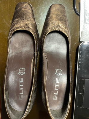 Elite women's shoes used, brown, size 37