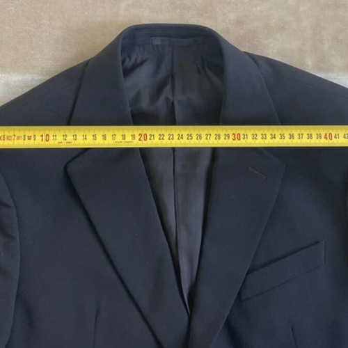 Armani Collezioni men's black suit No 50 like new
