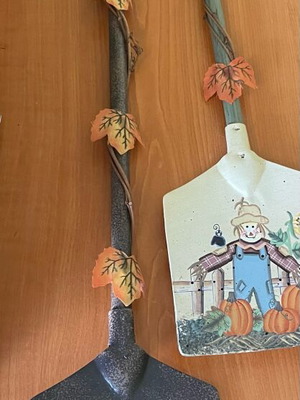 Happy Harvest decorative dustpans new, set of 2 pieces