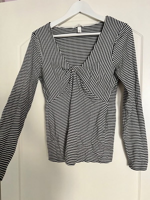 Maternity nursing blouse new, medium from HM