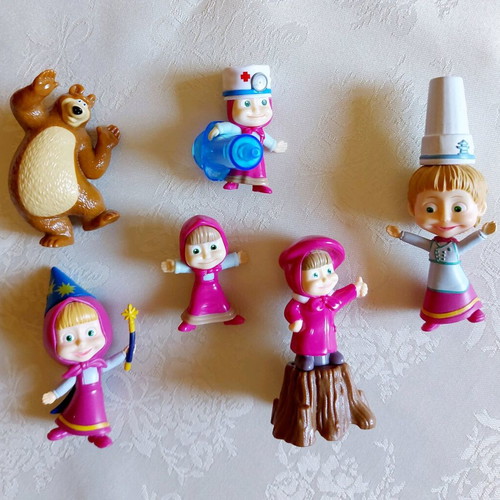 Masha and the Bear figures like new, pack
