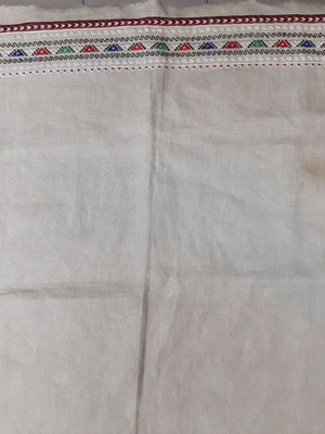 Vintage linen tablecloth used, 71×71 cm with decorative border