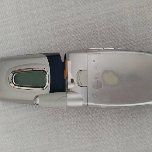 LG cell phone in good condition