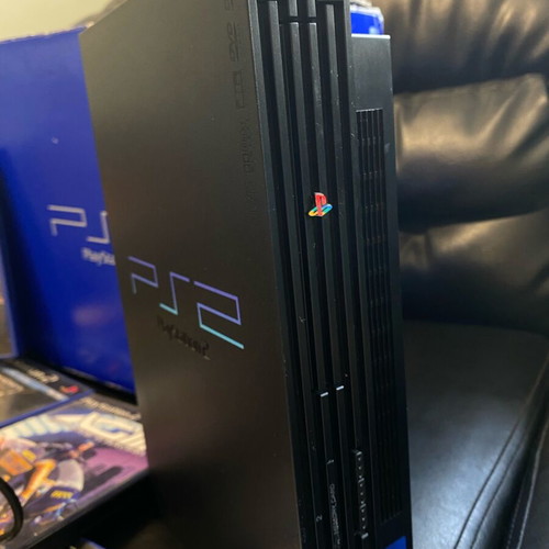 PlayStation 2 κονσόλα σαν καινούργιο με 7 παιχνίδια, χειριστήριο, καλώδια και memory card