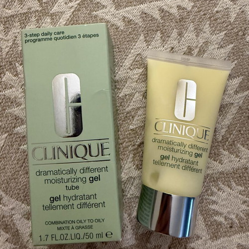 Clinique Dramatically Different Moisturizing Gel 50ml like new