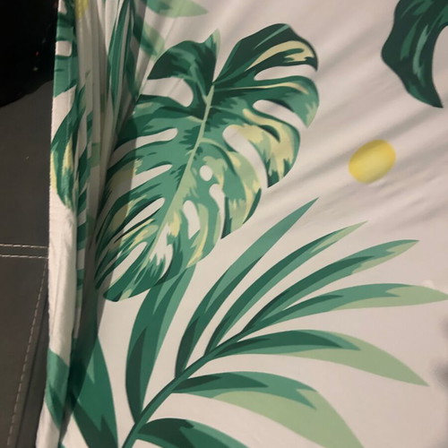 Sofa cover tropical like new, fits 1.50m width