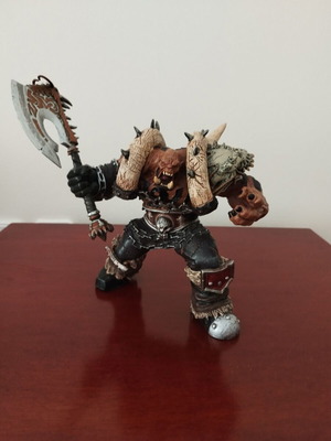 ПРЕДЛОЖЕНИЕ!! World of Warcraft Орк Воин: Фигура GARROSH, Без Кутия