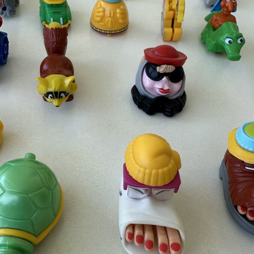 Vintage Kinder Surprise figures collection, 18 pieces, like new
