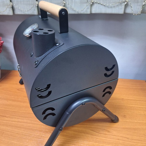 Portable grill with two cooking surfaces new