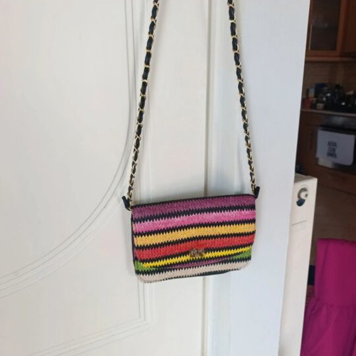 Shoulder bag like new, colorful summer style