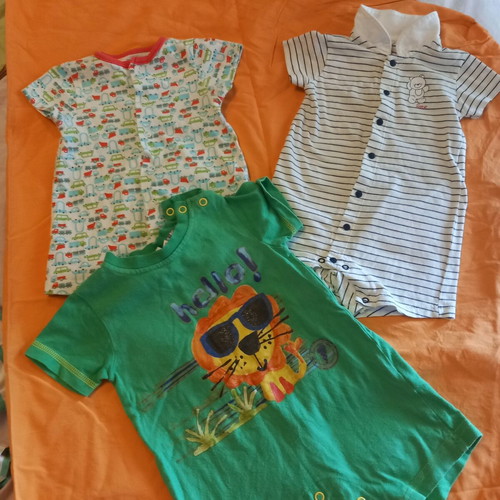 Baby rompers like new, pack of 3, summer sizes 3-9 months