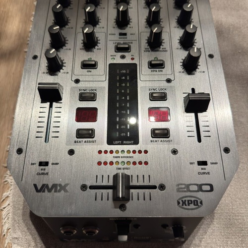 Behringer VMX 200 DJ Mixer new in box