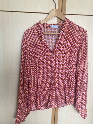 Bershka shirt large like new