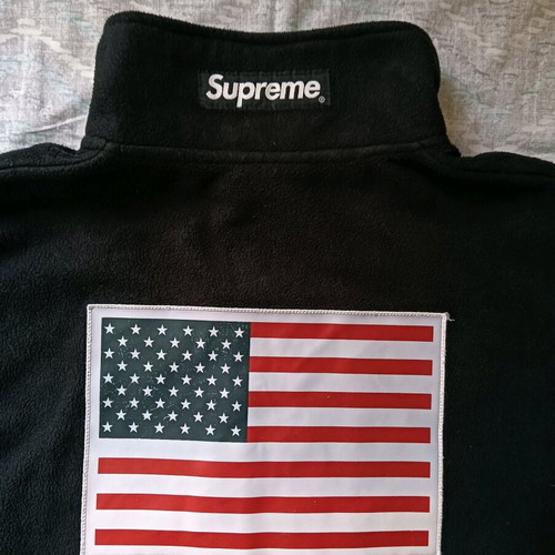 The North Face x Supreme Expedition jacket used, size M, black