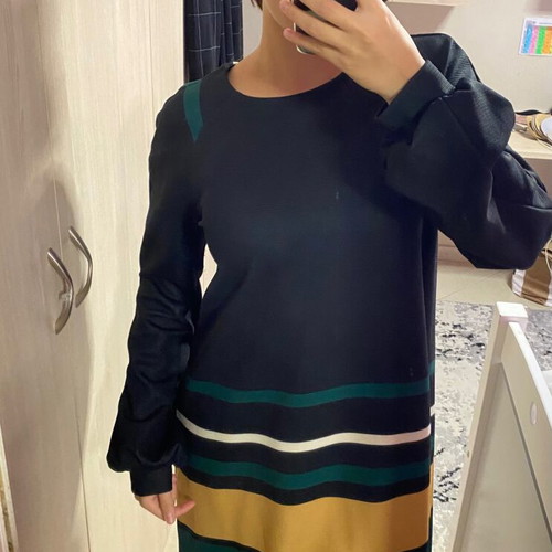 BSB collection dress elastic like new with nice details size M