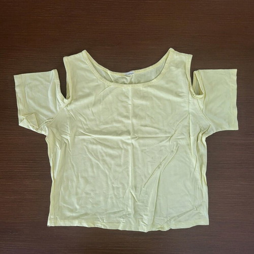 Pack of 6 XS blouses like new for young girl
