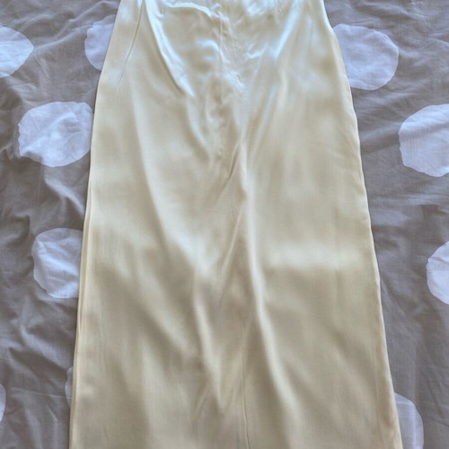 Zara satin skirt butter yellow size S like new