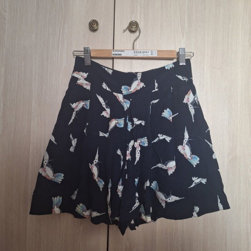 Zara high-waisted shorts with patterns like new, blue, size S