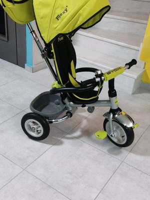 Παιδικό τρίκυκλο ποδήλατο Byox Flexy+ σαν καινούργιο με τροχούς αέρα
