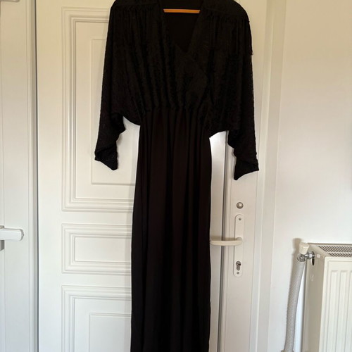 Women's black maxi dress new, size Medium-Large