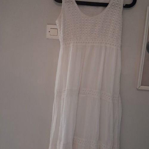 White dress S/M like new, airy fabric