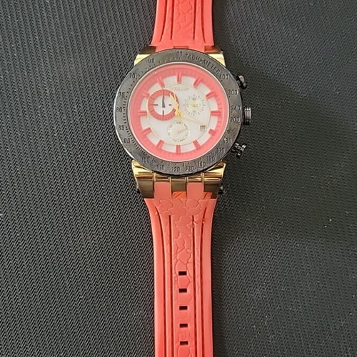 Vogue wristwatch like new with red rubber strap, 10atm, chronograph