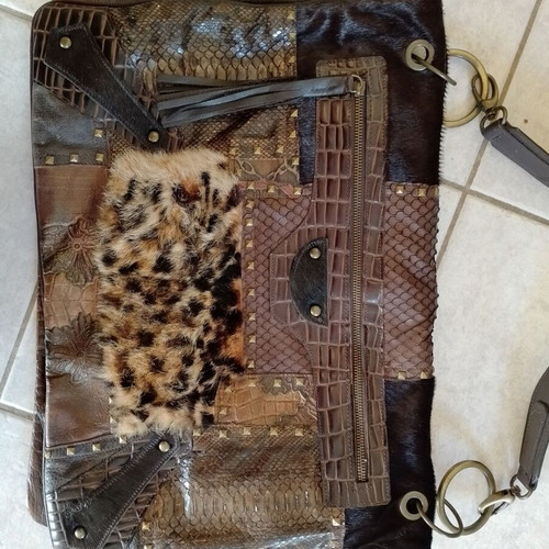 Bruno Amaranti large leather shoulder bag like new, beige brown