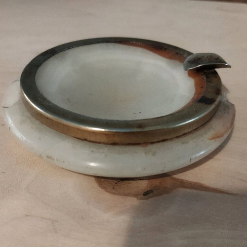Alabaster ashtray used, 9 cm