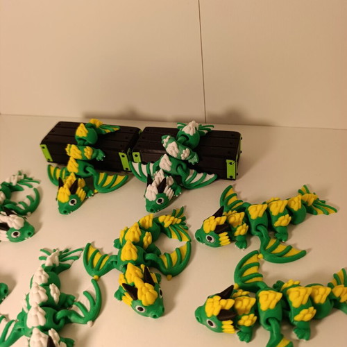 Flexi Dragon 3D Printed Keychains in 2 Colors, New