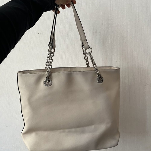 Guess shoulder bag used, white and beige