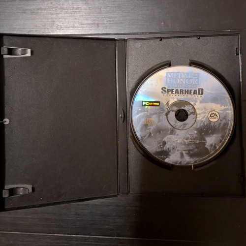 Medal of Honor: Allied Assault PC used, good condition