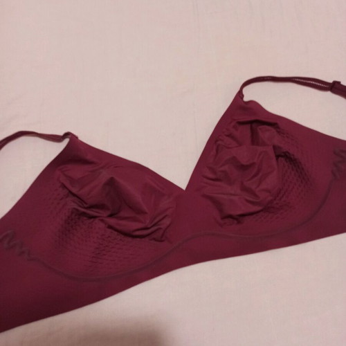 Sloggi Adapt Me bra burgundy like new, size Large, wireless