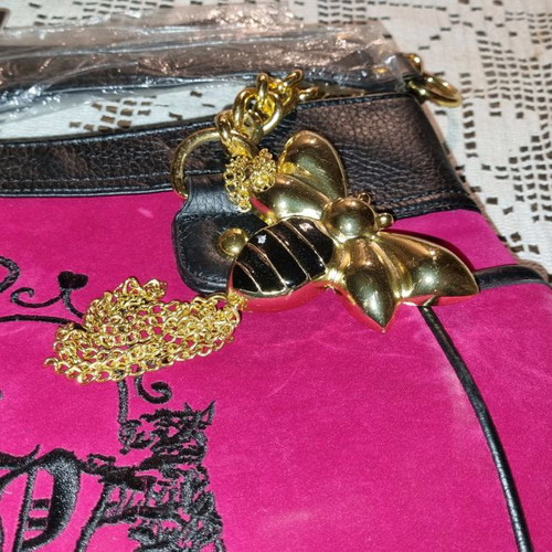 Women's handbag new
