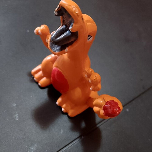 Vintage Pokémon Charmeleon figure 90s retro, like new